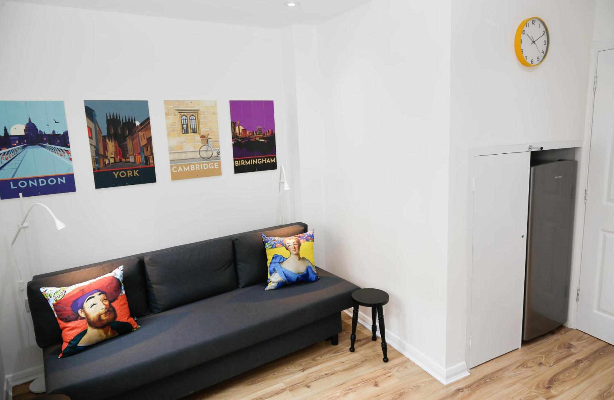 New Luxury Apartments In Central London Next To Shops, Cafes, Bars & Metro Kültér fotó