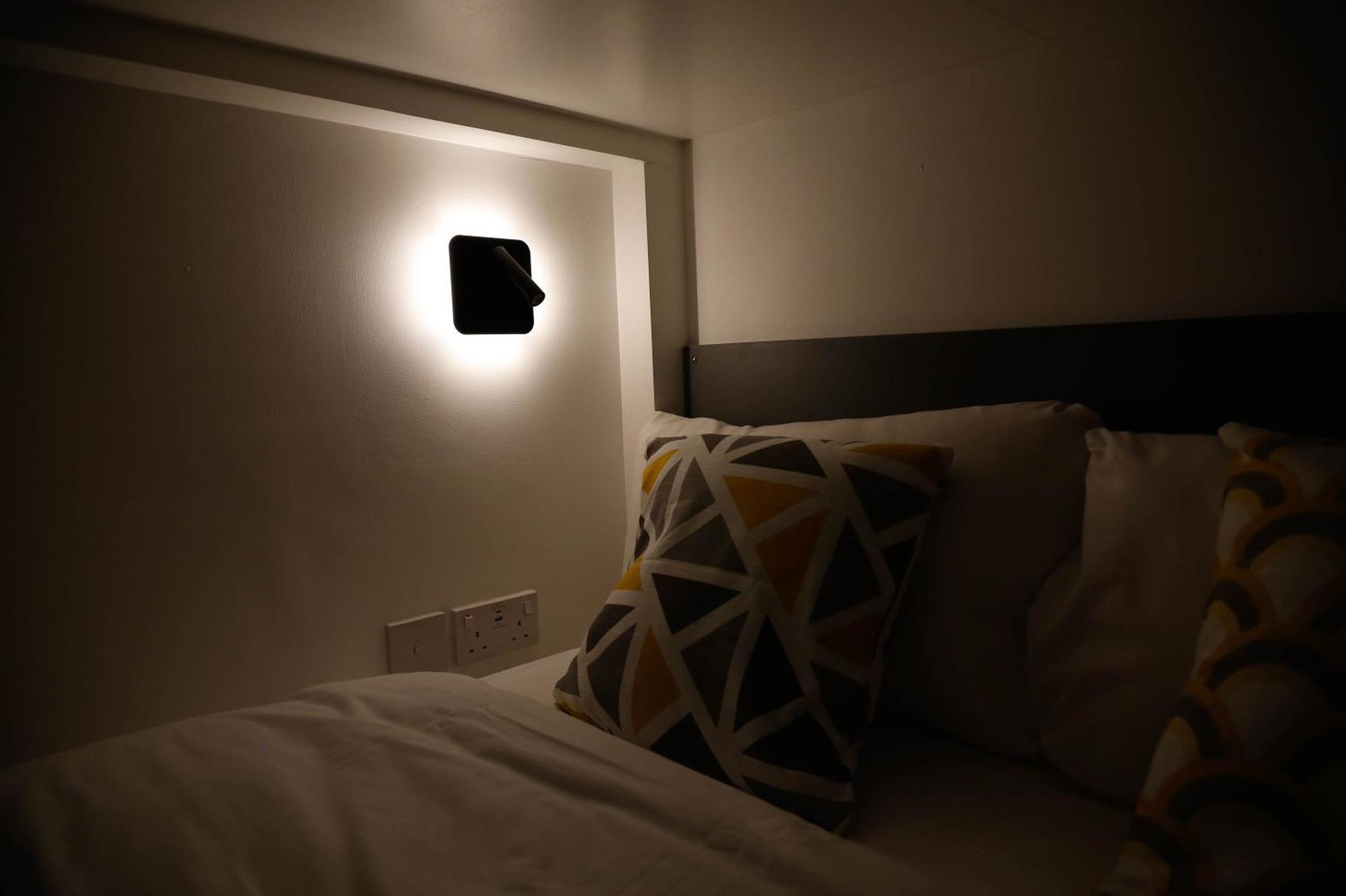 New Luxury Apartments In Central London Next To Shops, Cafes, Bars & Metro Kültér fotó