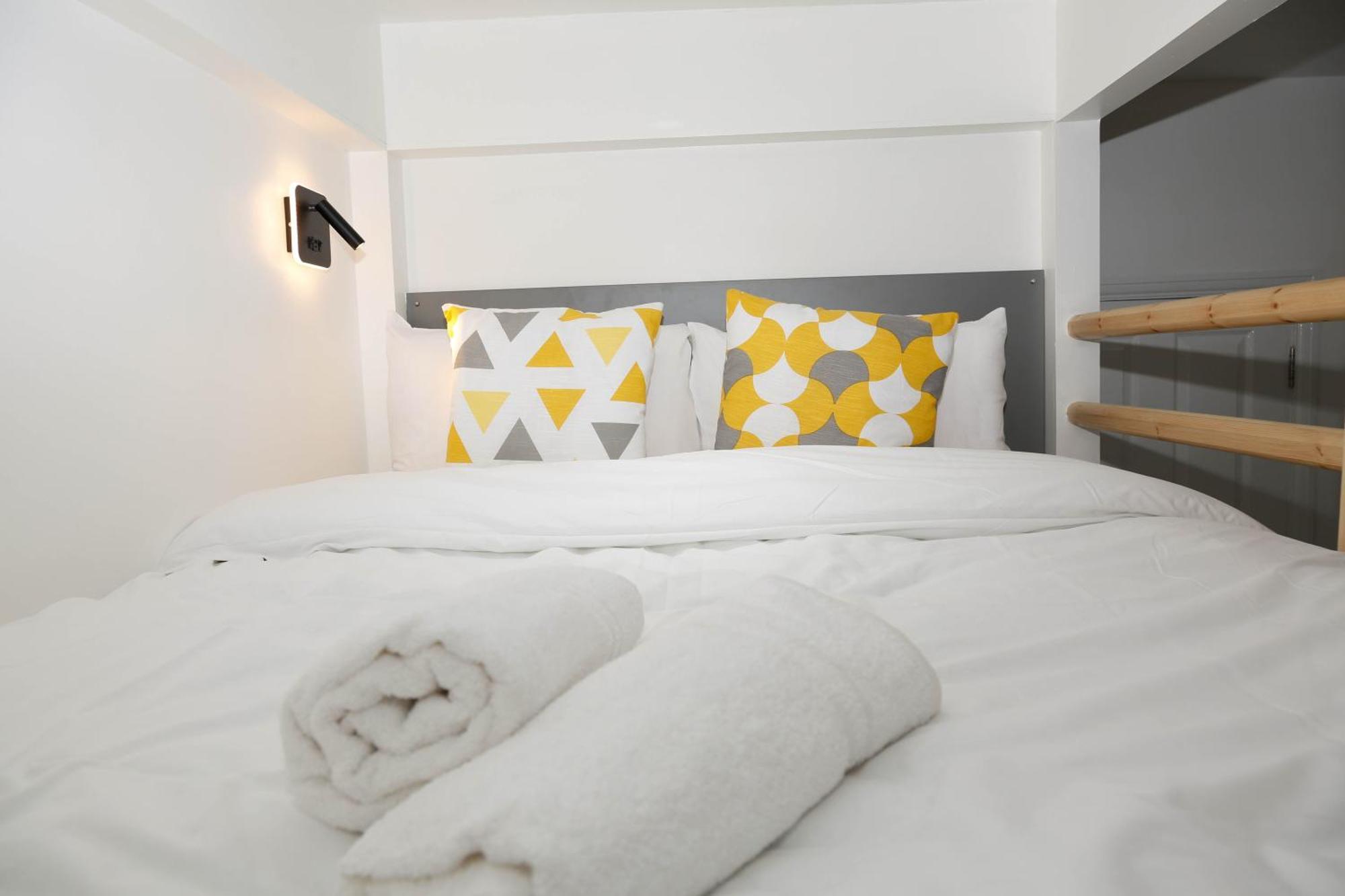 New Luxury Apartments In Central London Next To Shops, Cafes, Bars & Metro Kültér fotó