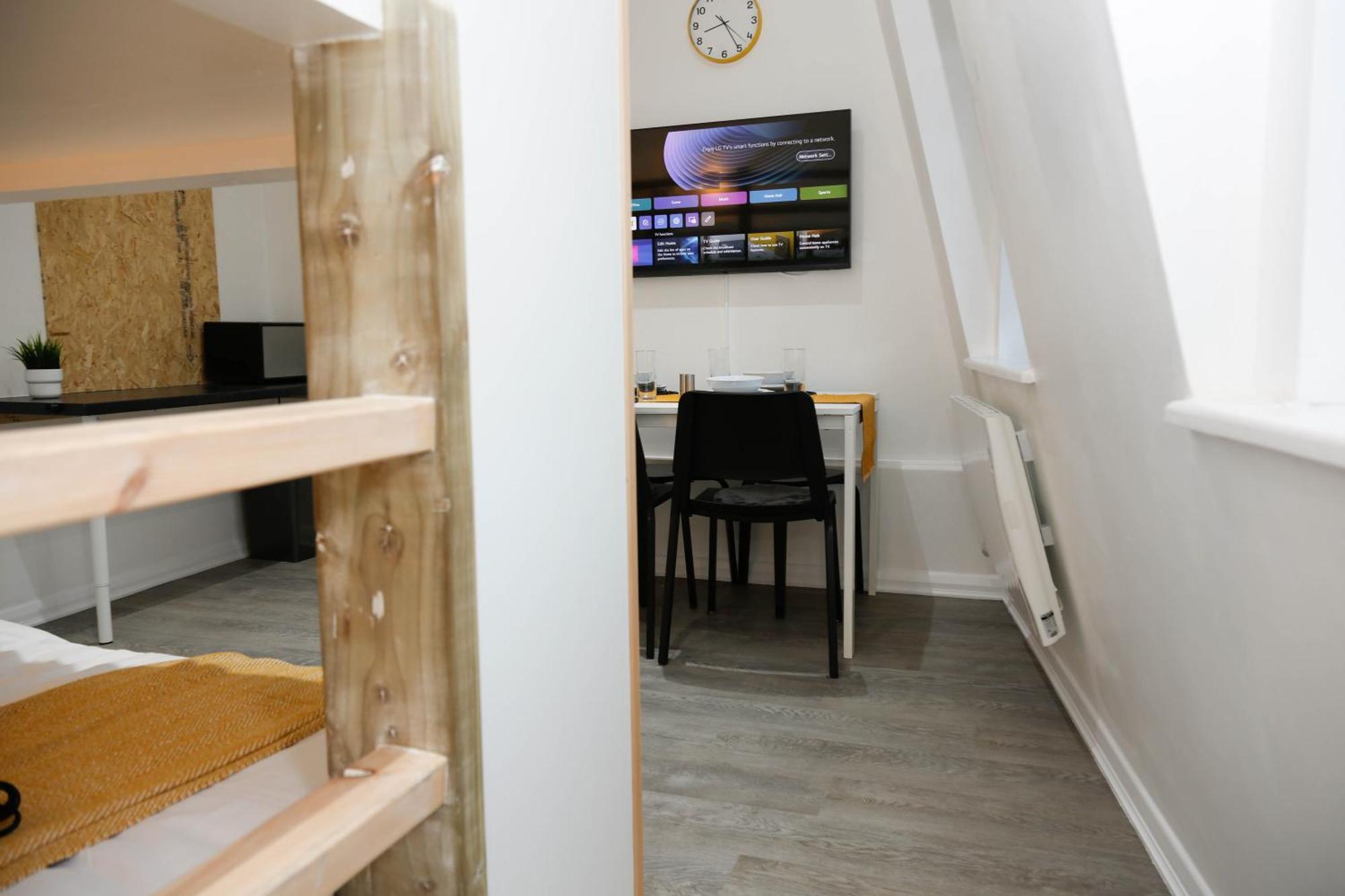 New Luxury Apartments In Central London Next To Shops, Cafes, Bars & Metro Kültér fotó